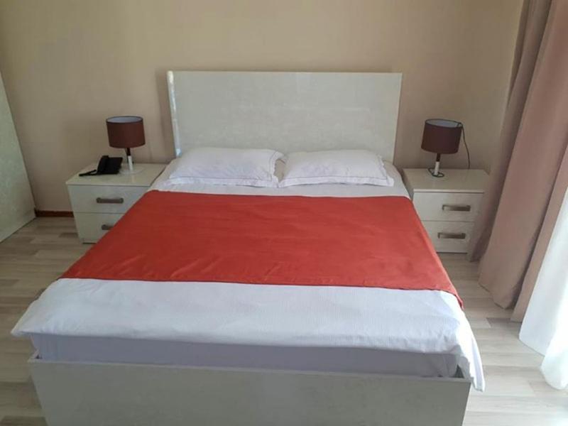 Hotel Tsereteli Batumi Ngoại thất bức ảnh